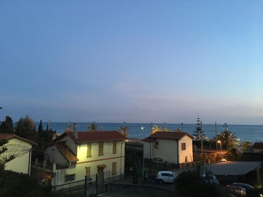 ולקרוסיה Appartamento Villa Rita A 100 M Dal Mare! מראה חיצוני תמונה