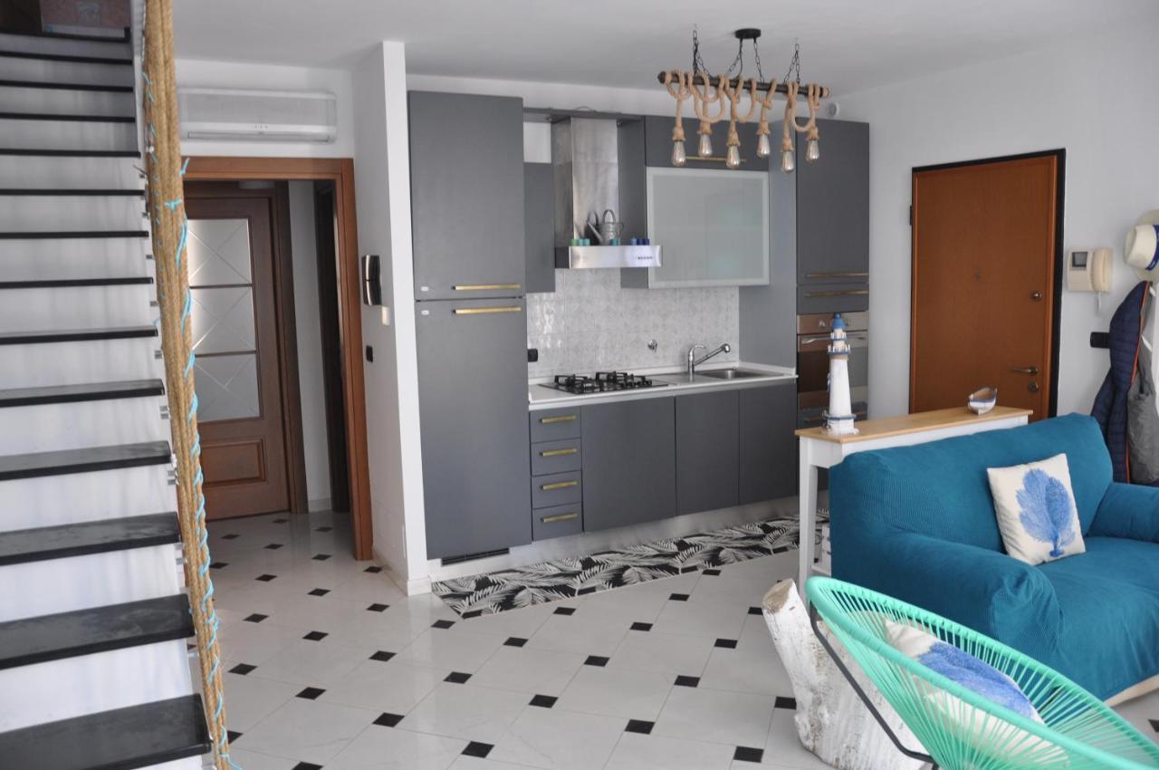 ולקרוסיה Appartamento Villa Rita A 100 M Dal Mare! מראה חיצוני תמונה